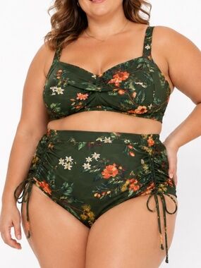 Hanna Nikole Bathsuit Womens Size 24W Multicolor Floral Two Piece Plus Beach